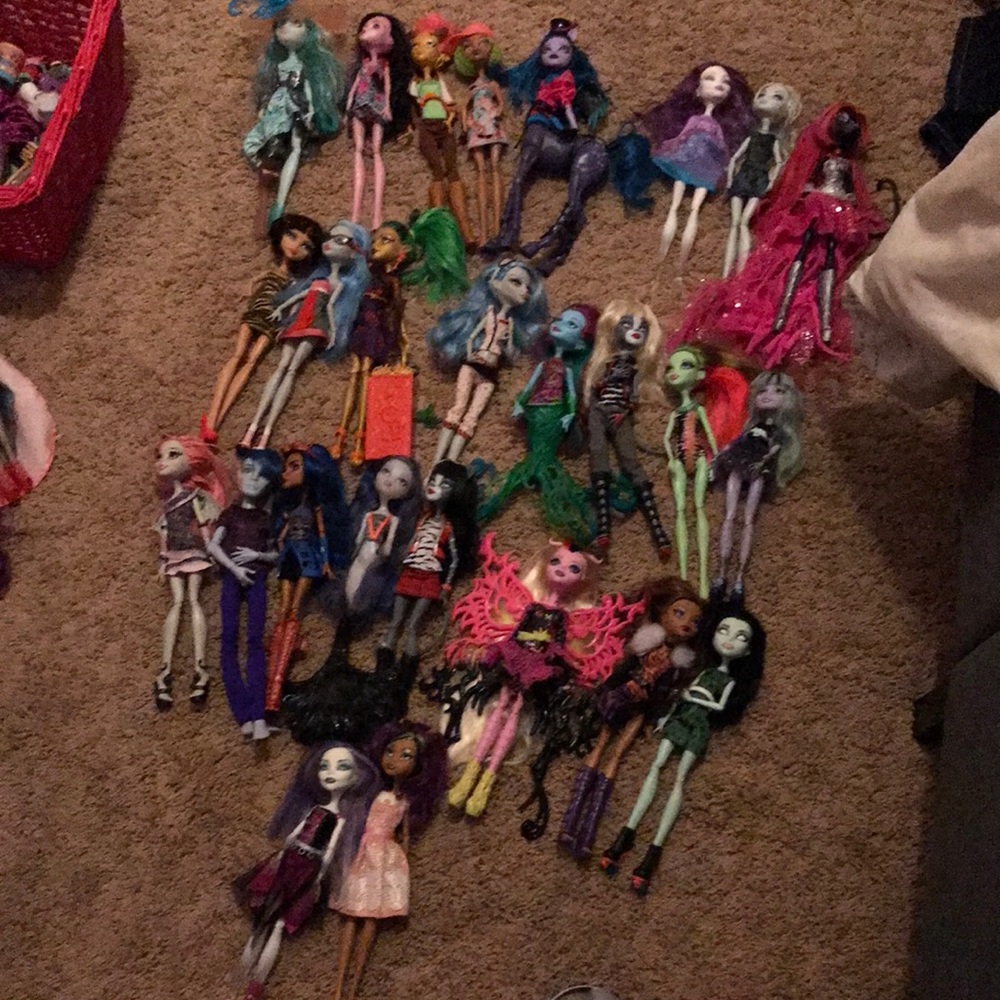 Monster high bundle for foreverobi